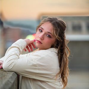 Meet your Posher, Kiera